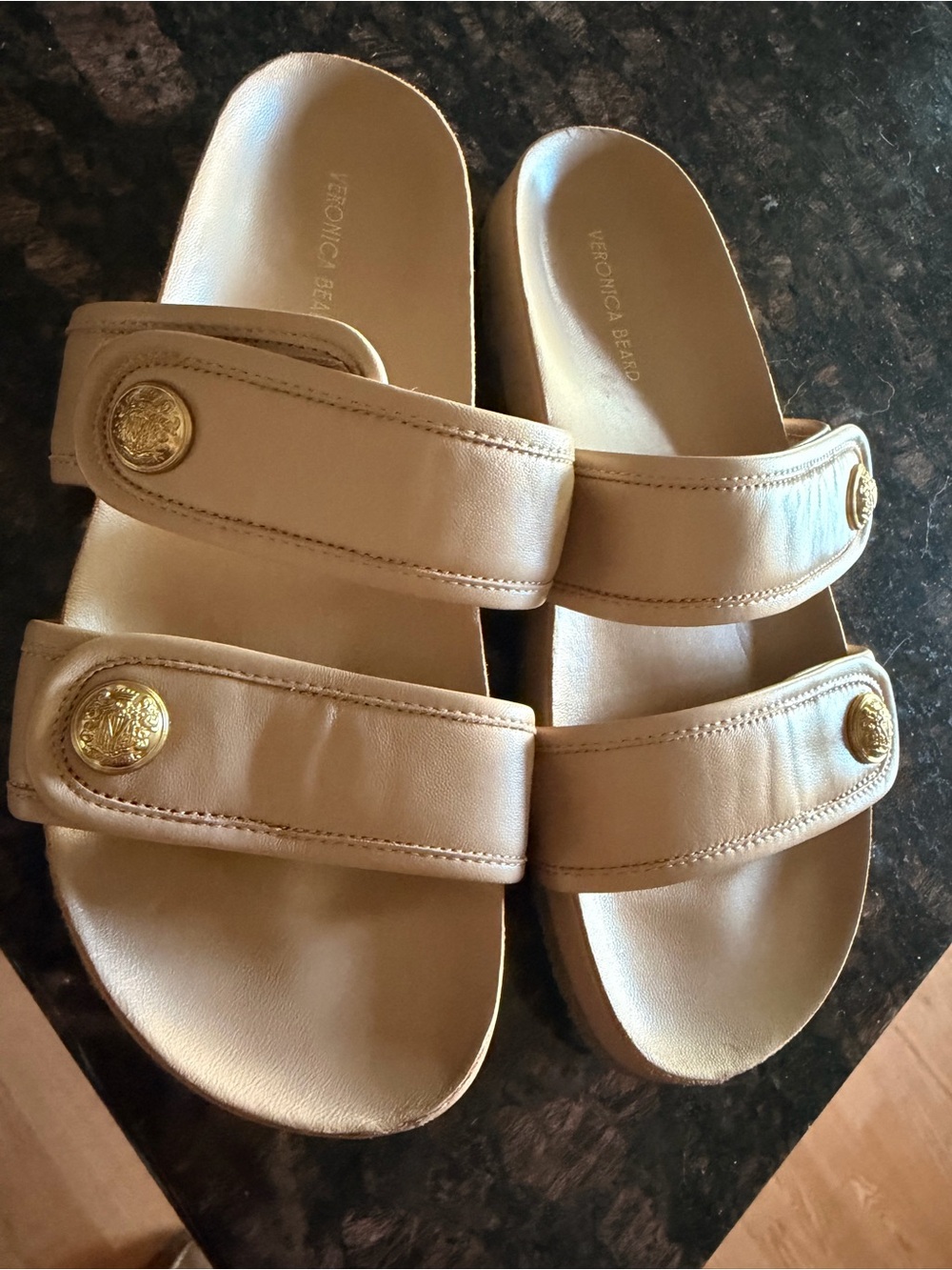 VERONICA BEARD Percey Slide Sandal Womens Size 8 Beige Leather Casual Comfort